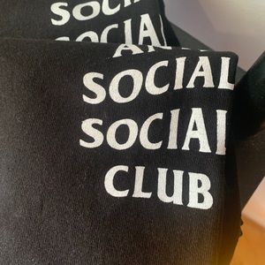 Anti social knoch hoodie